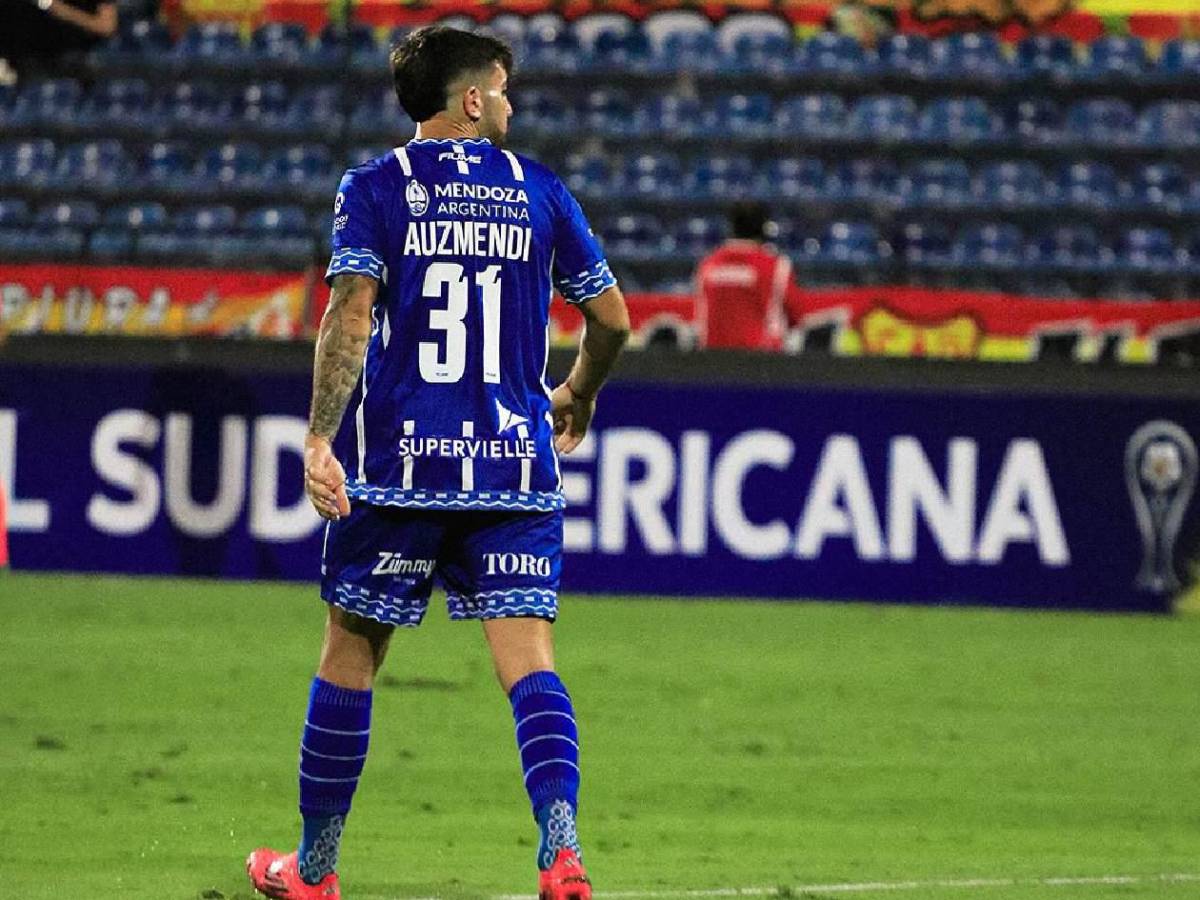 La dedicatoria de Auzmendi tras su primer gol con Godoy Cruz y el mensaje de Cecilia