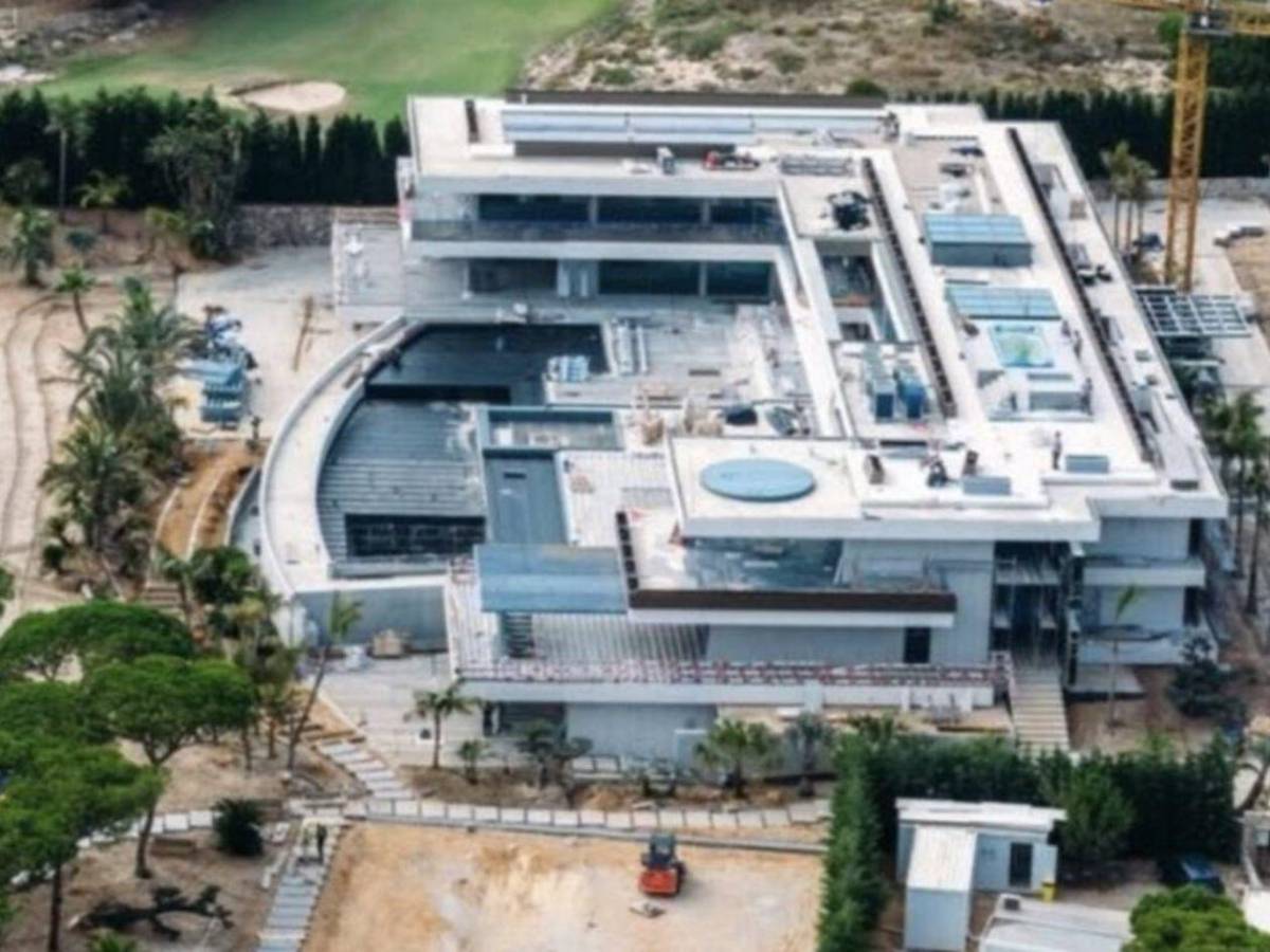 Cristiano Ronaldo pone en venta lujosa mansión: los motivos detrás de la decisión