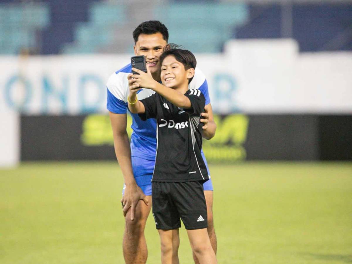 Honduras, lista para Copa Oro: locura por Palma, Rueda sorprende a jugador y ¿guardaespaldas?