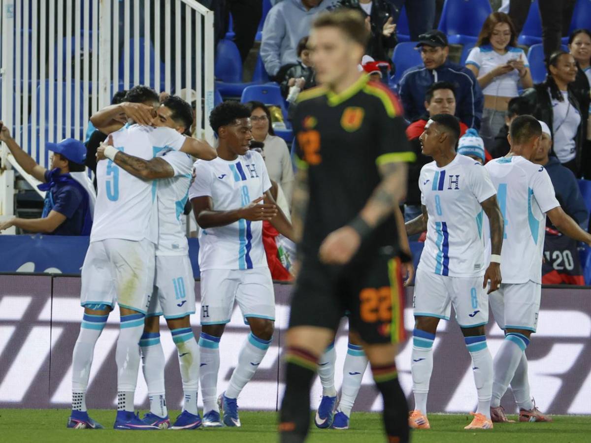 Honduras amarga a Perú, festejo de Molina, dedicatoria de Palma y esposa de legionario