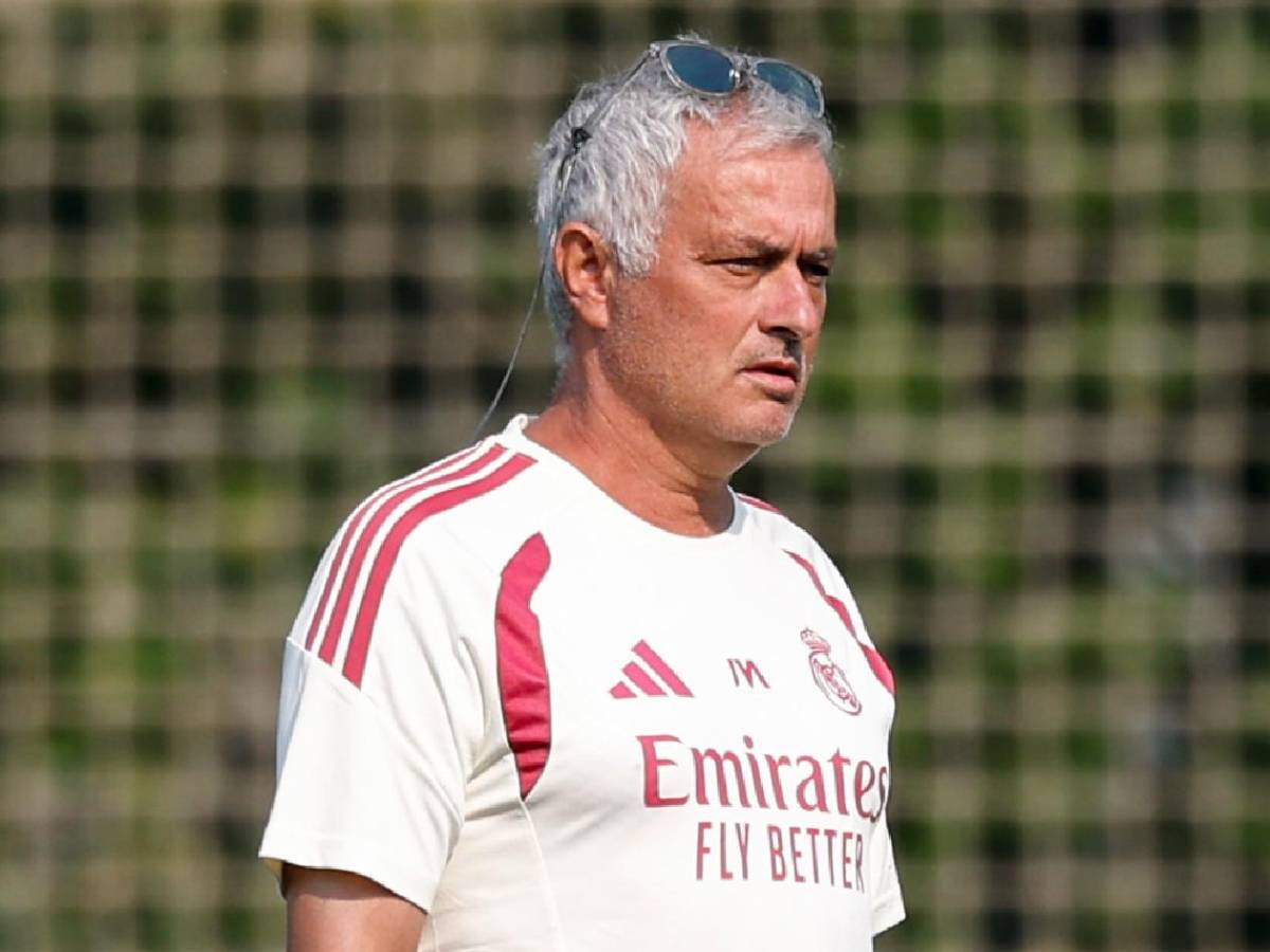 Mourinho no cuenta con él y Real Madrid toma decisión: ¡Llegó por 60 millones!