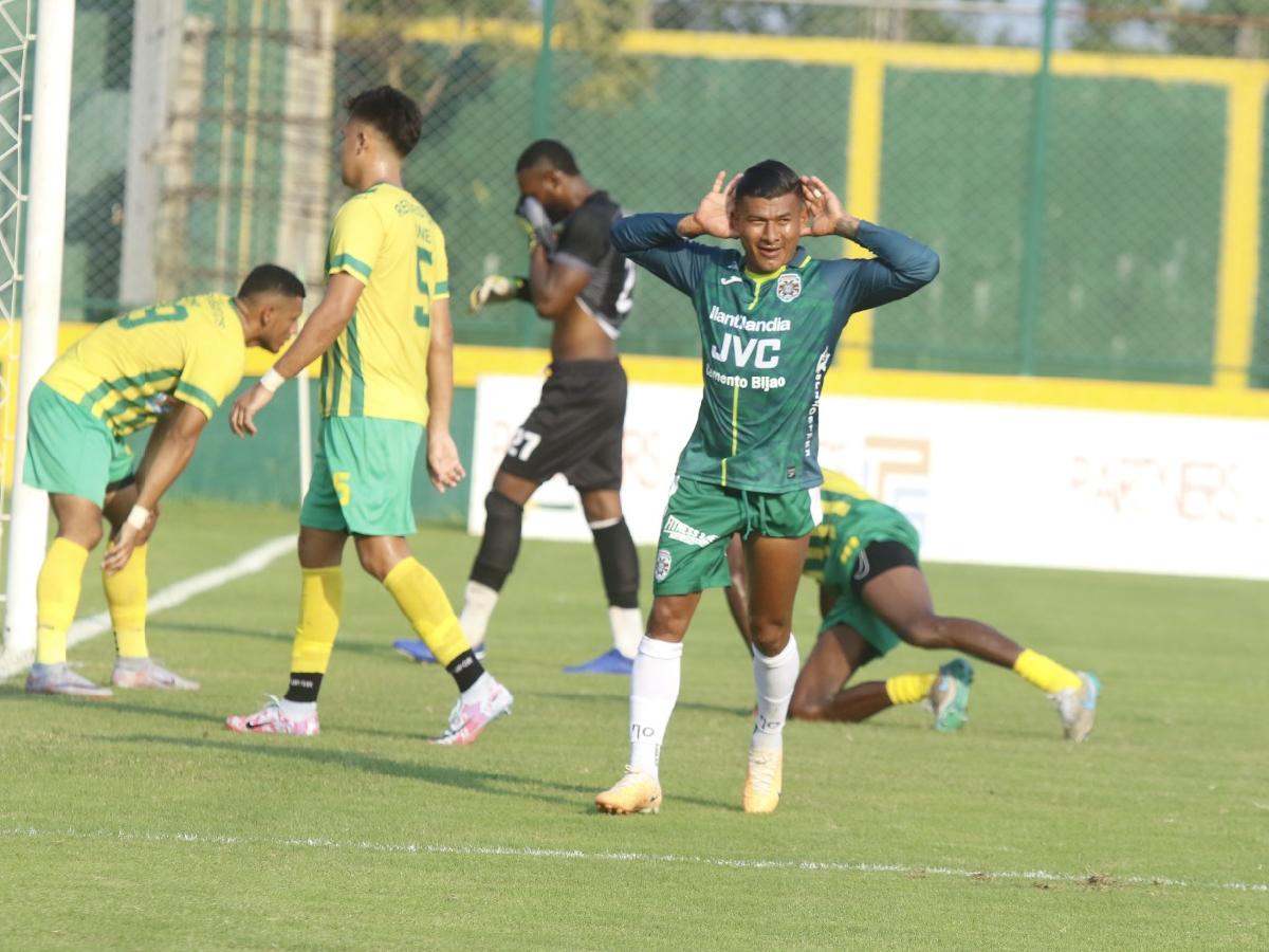 Chino López se estrena: Marathón empata ante Parrillas One en amistoso