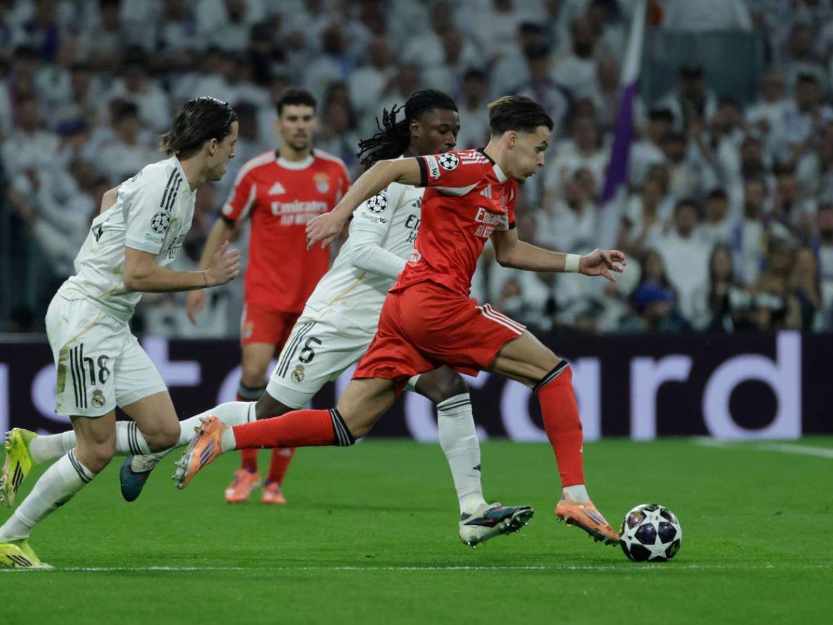 Real Madrid sufrió: jugador salió en camilla, silbidos a Vinicius y penal no pitado