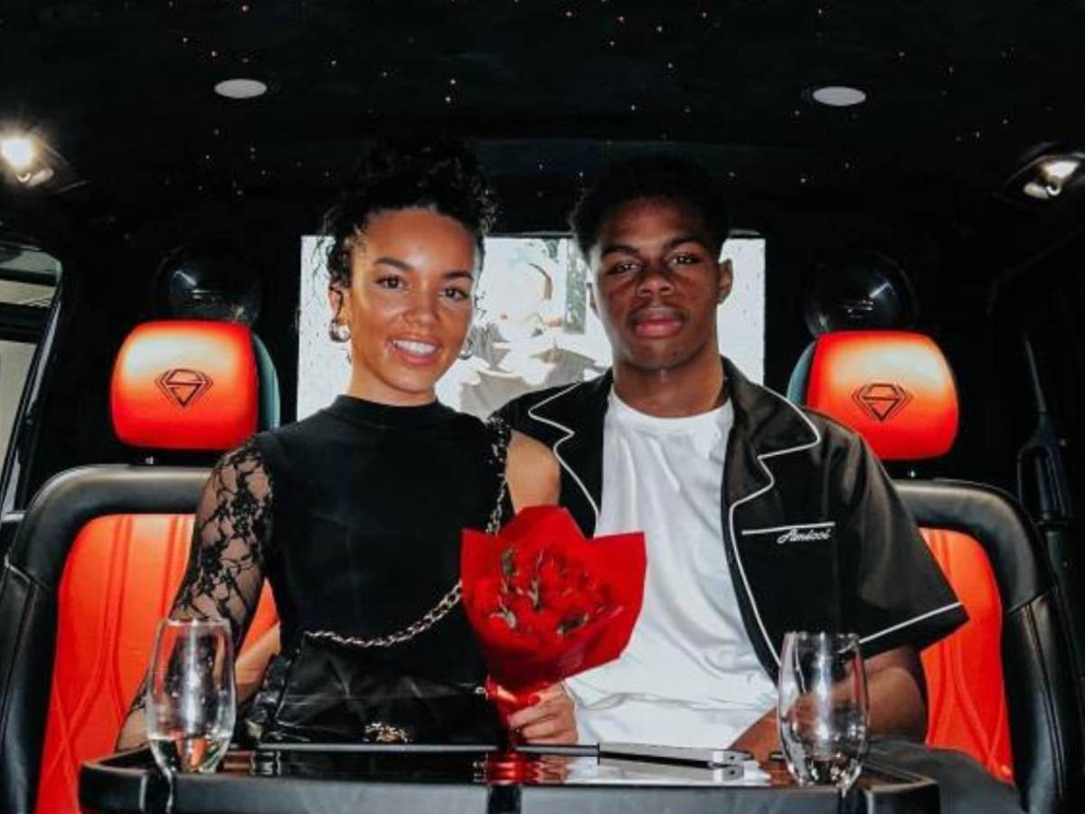 Novia de Keyrol Figueroa reacciona tras convocatoria por Liverpool:¿quién es ella?