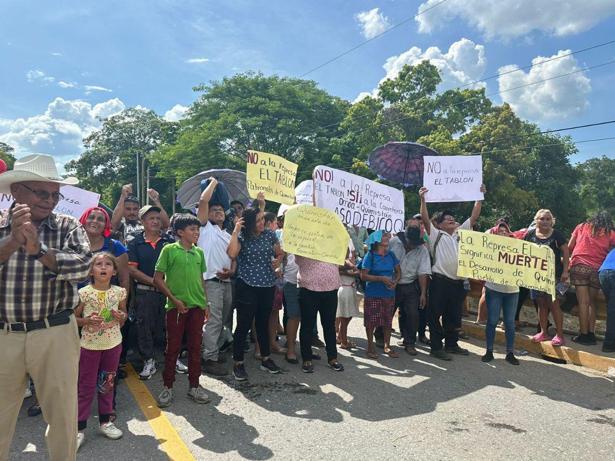 Habitantes de Quimistán protestan por proyecto de represa El Tablón y carretera Quimistán-Corinto