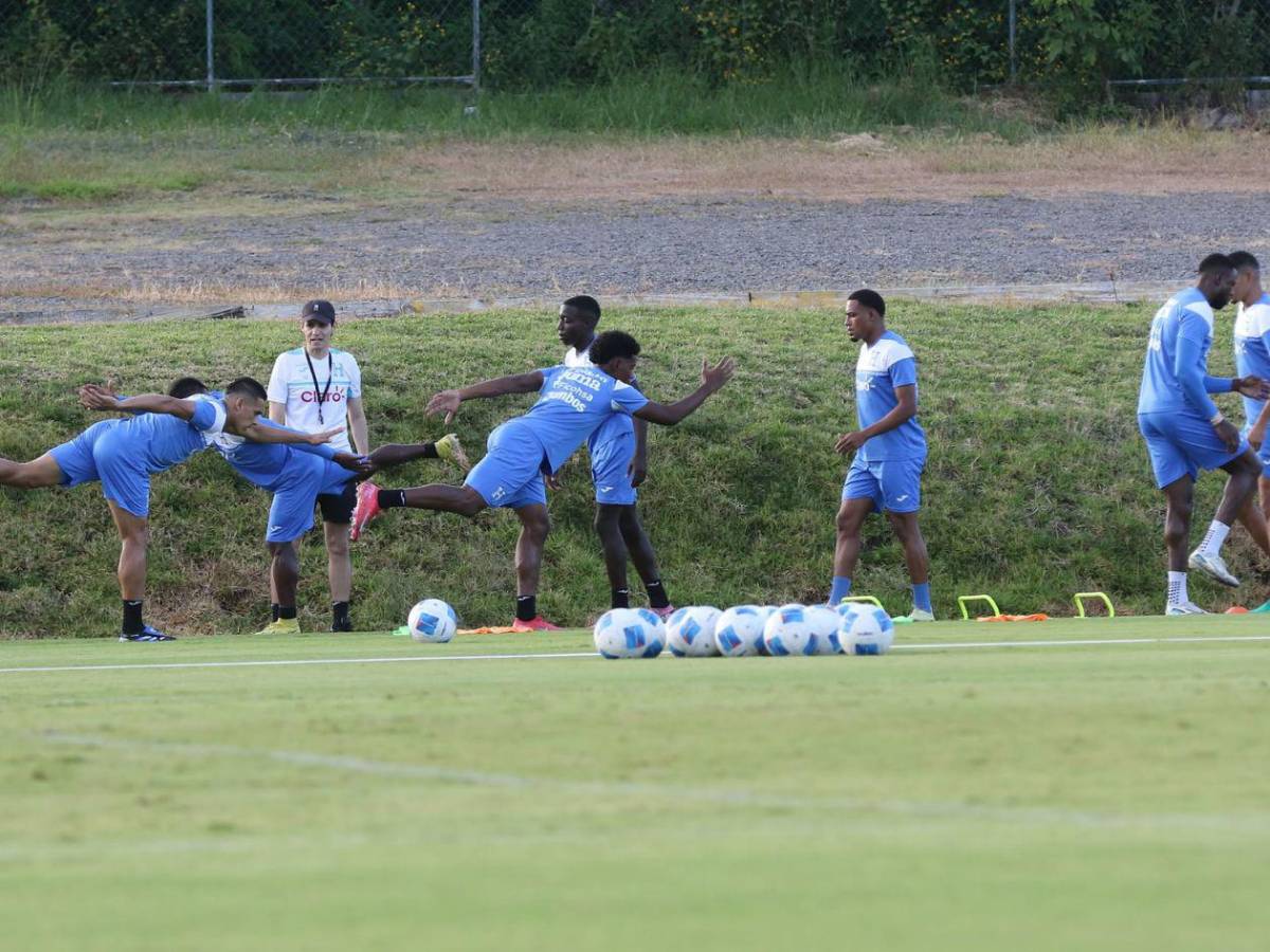 Honduras sigue afinando detalles: Menjivar feliz y jugador llegó de sorpresa