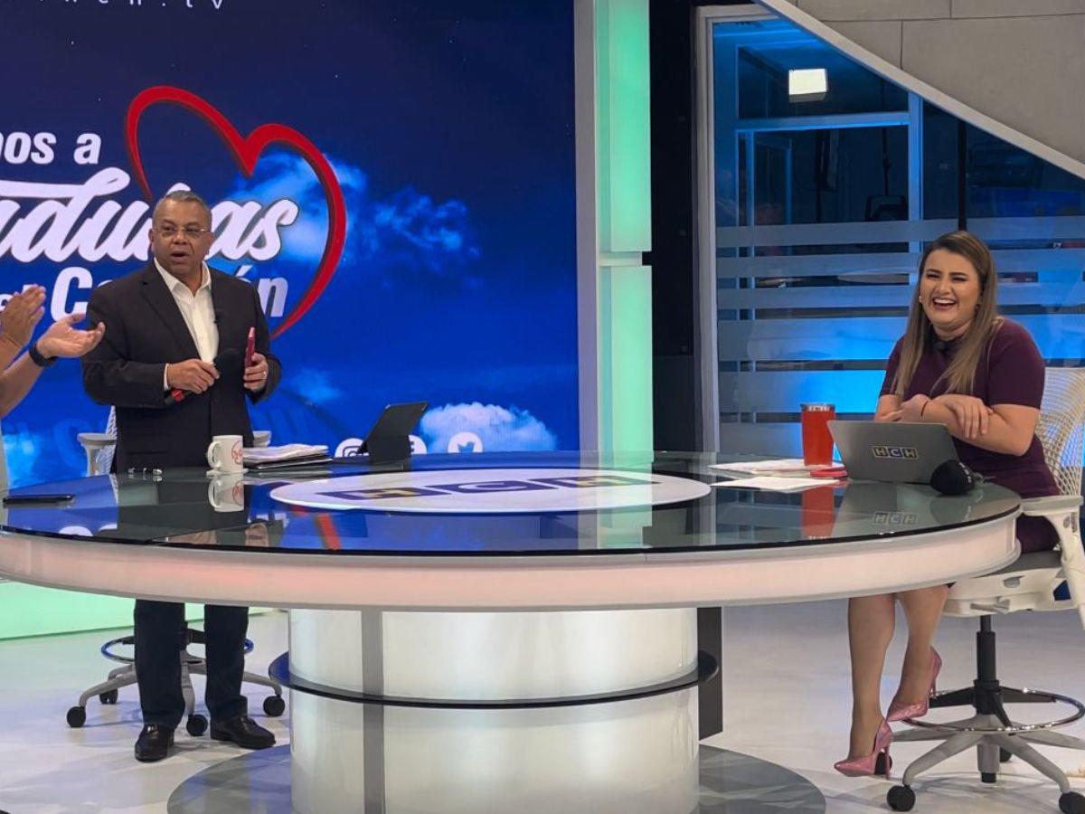 Alex Cáceres revela que una presentadora fue despedida