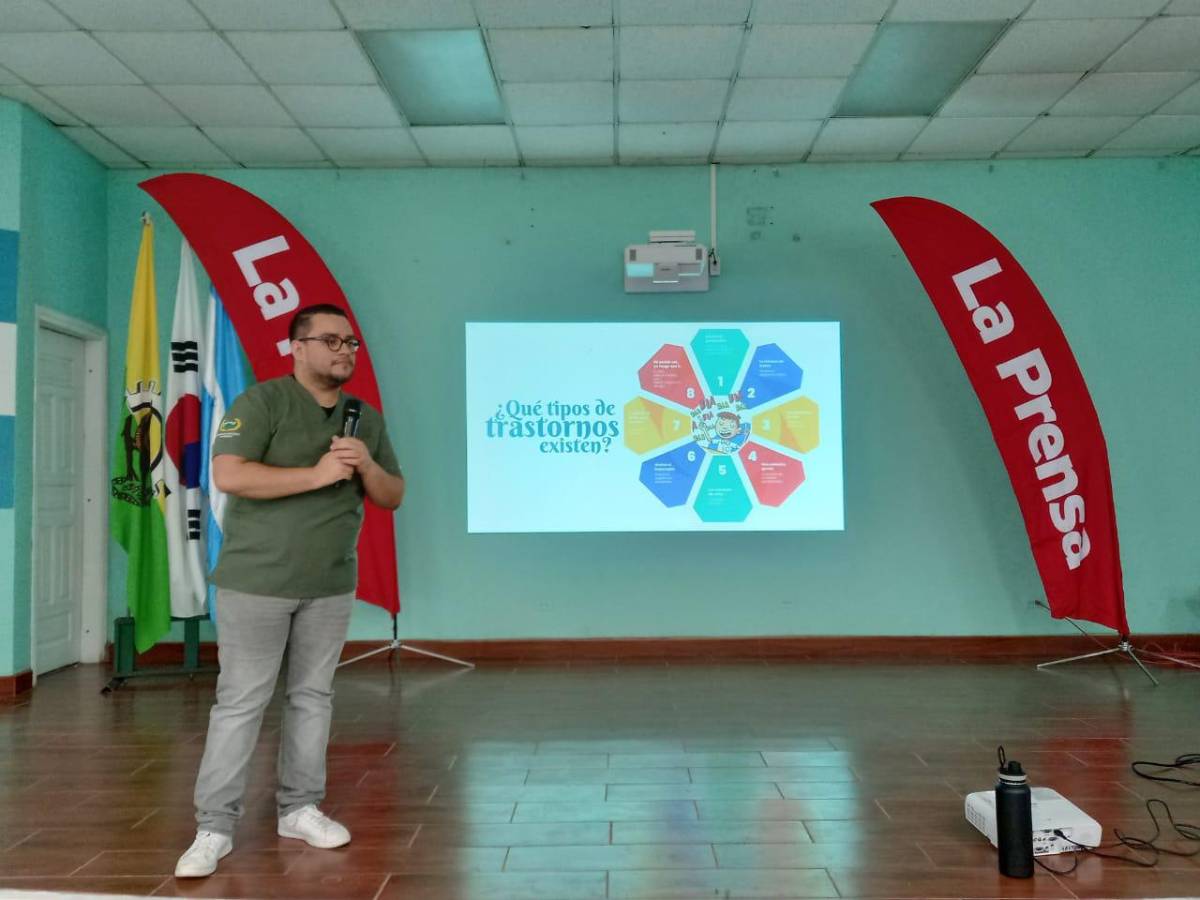 Expertos en Psicología compartieron con los jóvenes.