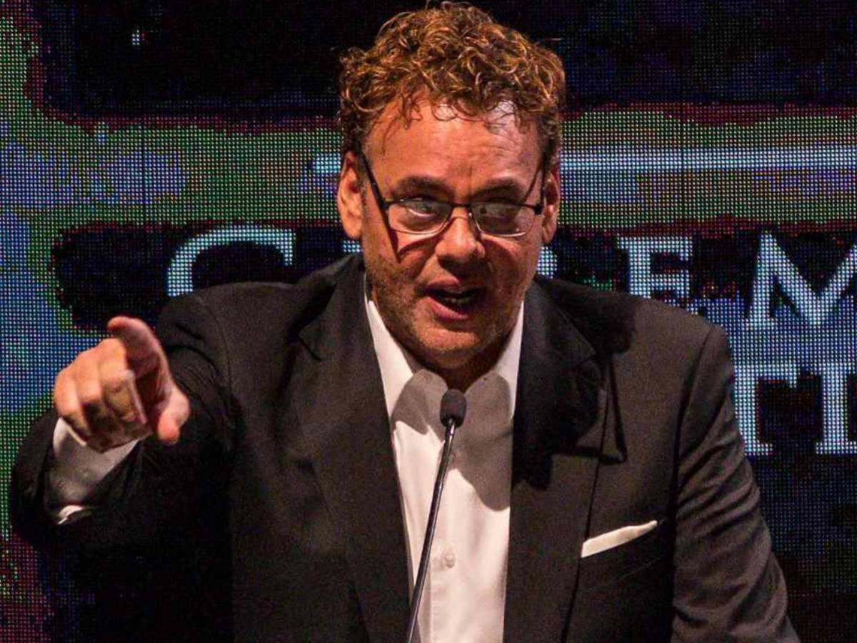 Faitelson menosprecia a Panamá y Blas Pérez le responde con cruel confesión