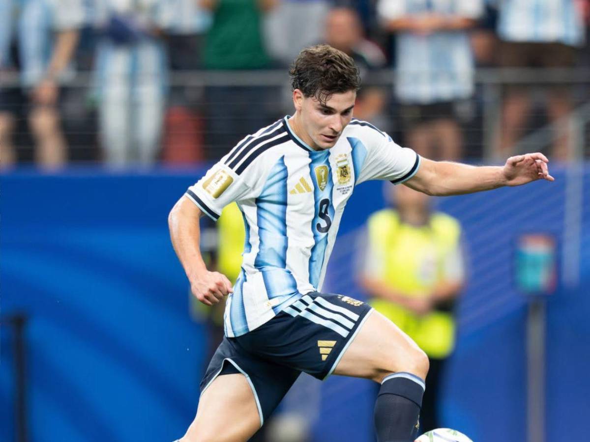 Julián pide salir del Atlético y decide entre Barcelona y Real Madrid