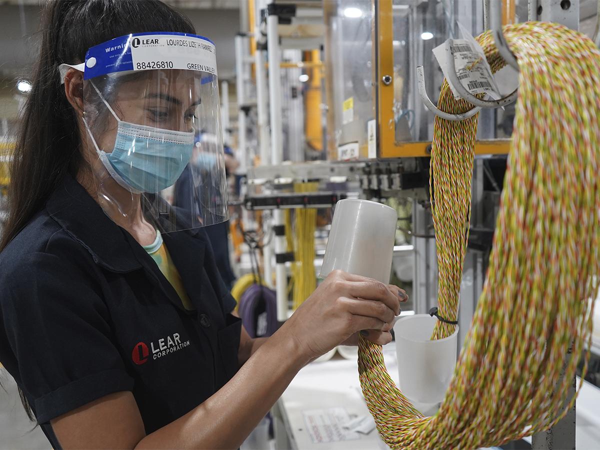 Maquiladores en Honduras le apuestan a la capacitación y la diversificación de la industria