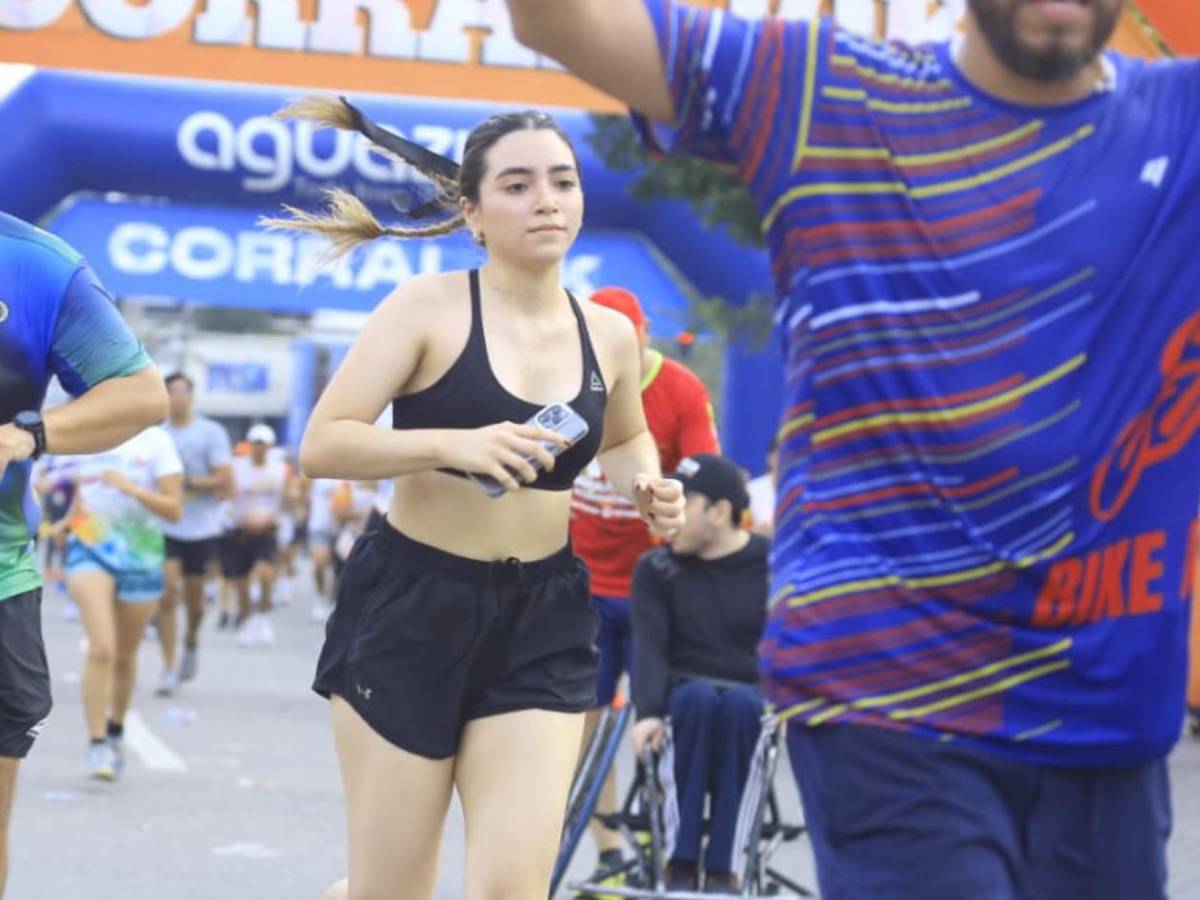 Una Miss sorprendió: Las bellas mujeres de la 50 Maratón LA PRENSA-Gatorade