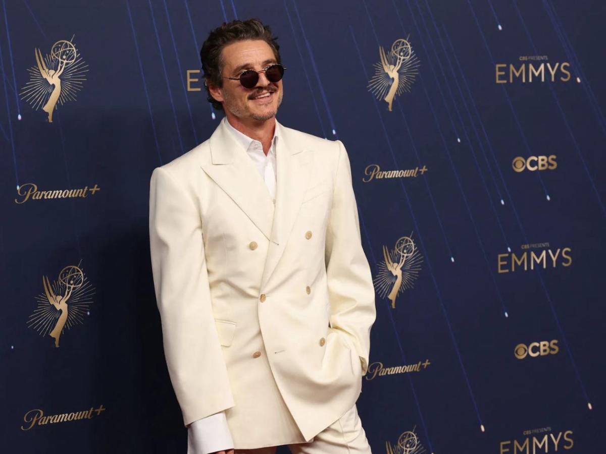 Moda y política brillan en la alfombra roja de los Emmy 2025