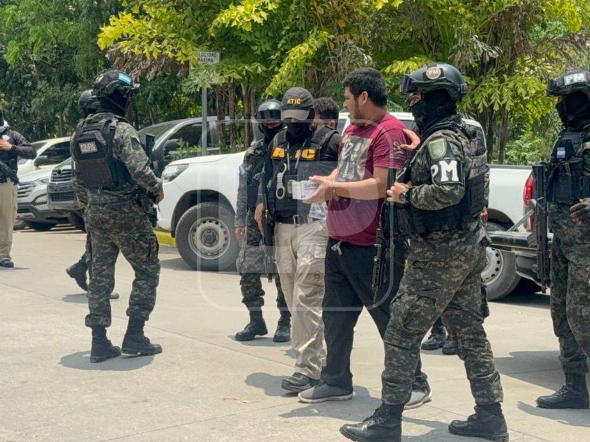 Capturan a tres presuntos miembros de la MS-13 tras allanamientos en SPS