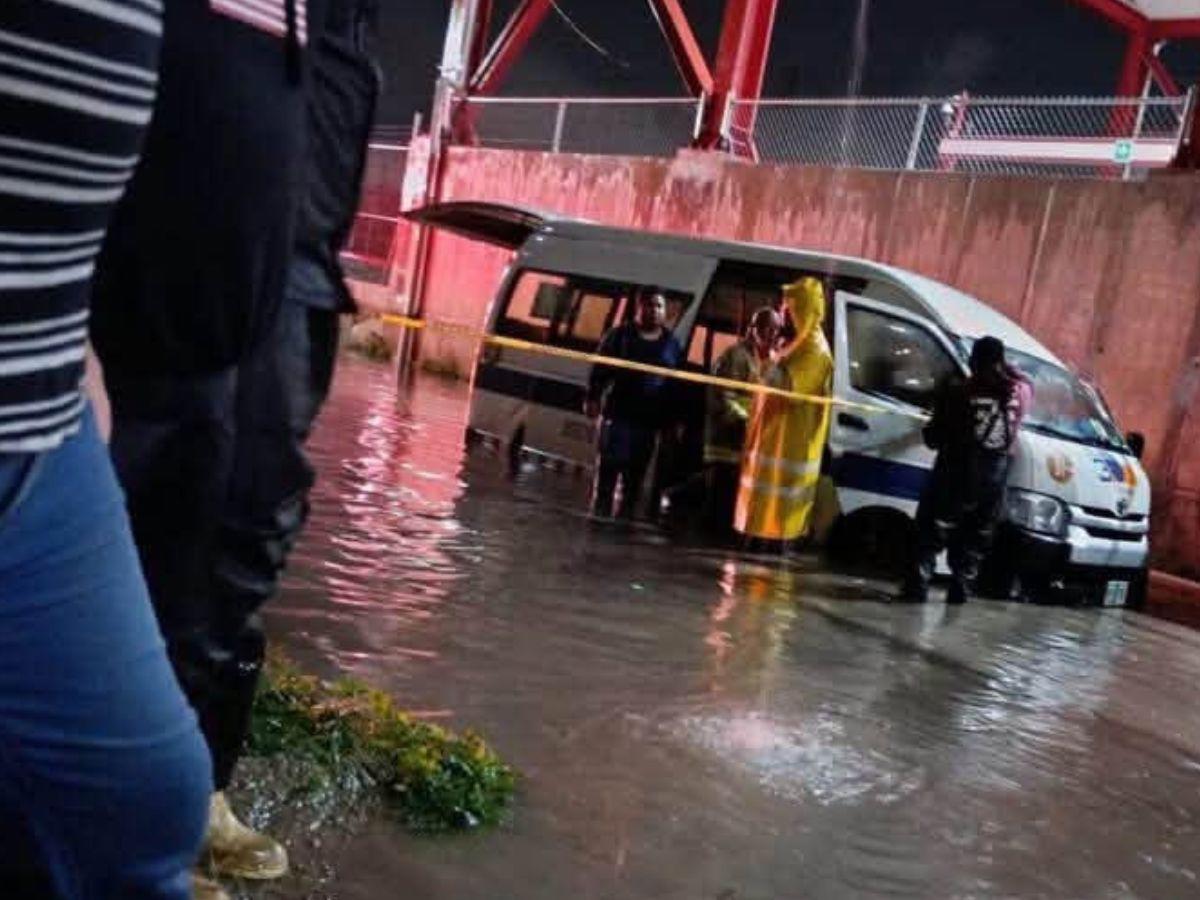 Quedaron atrapados en el rapidito: así murieron seis pasajeros durante una inundación