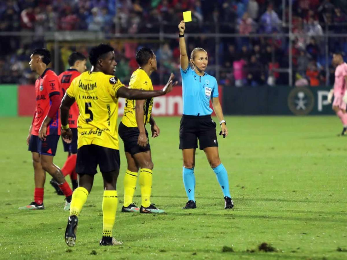 Bronca del Real España en Guatemala, decepción y eufórico festejo de Municipal