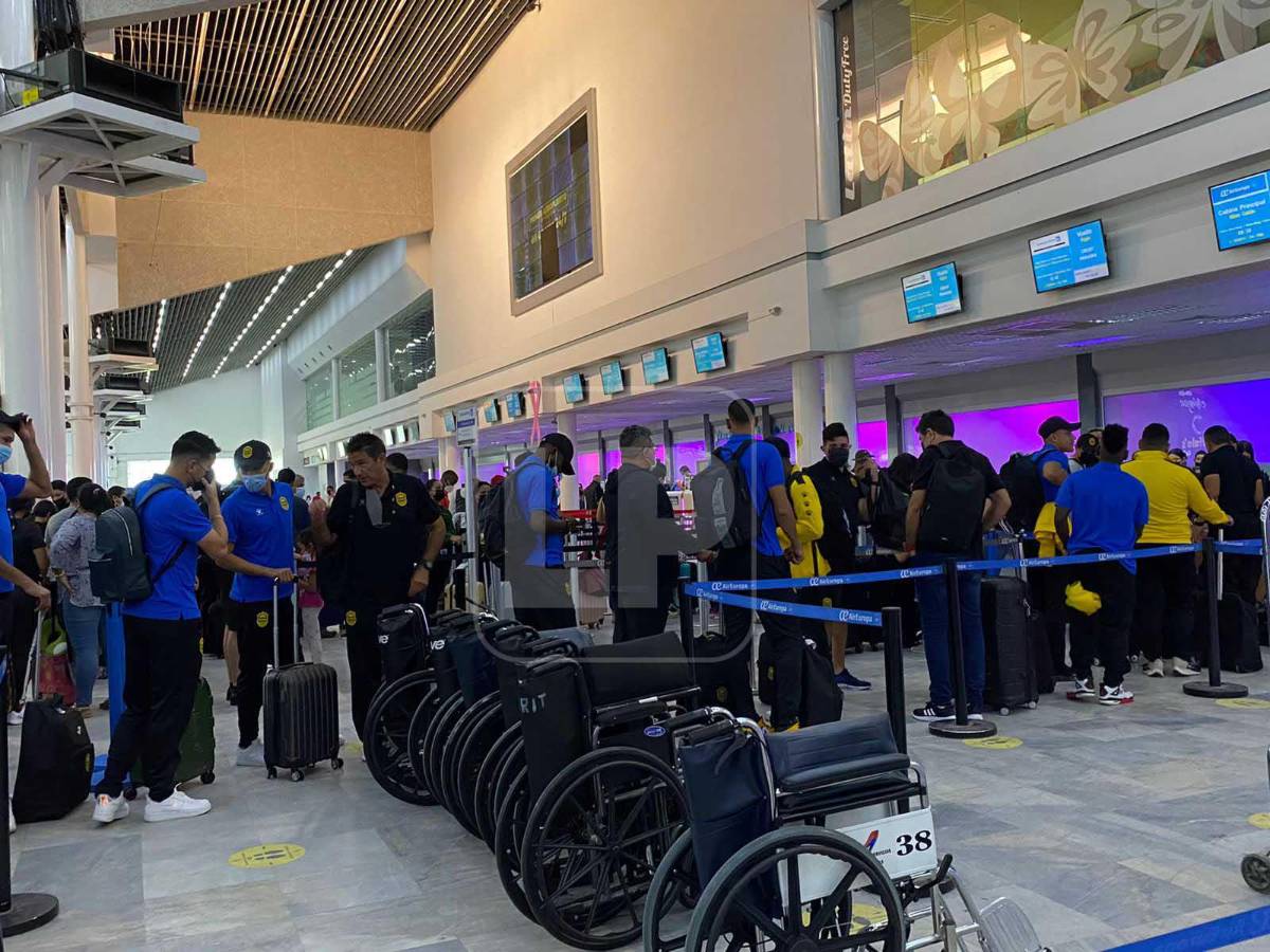 El Real España viajó desde San Pedro Sula rumbo a Costa Rica.