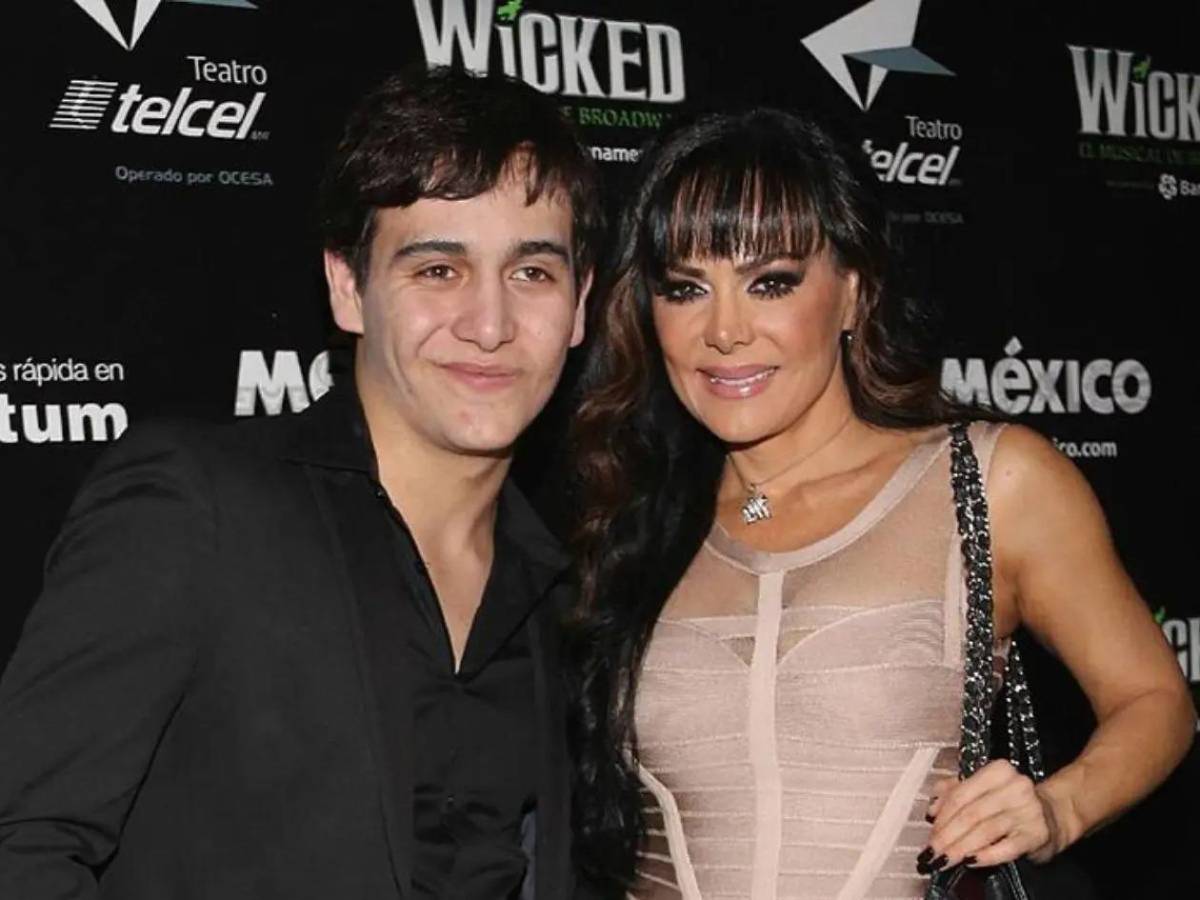 Maribel Guardia e Imelda Garza en discordia por las cenizas de Julián Figueroa