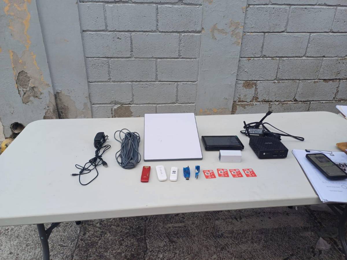 Hasta antena del internet de Elon Musk decomisan en cárcel de Támara