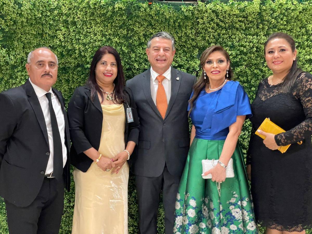 El Instituto Tecnológico Sampedrano gradúa a 200 profesionales