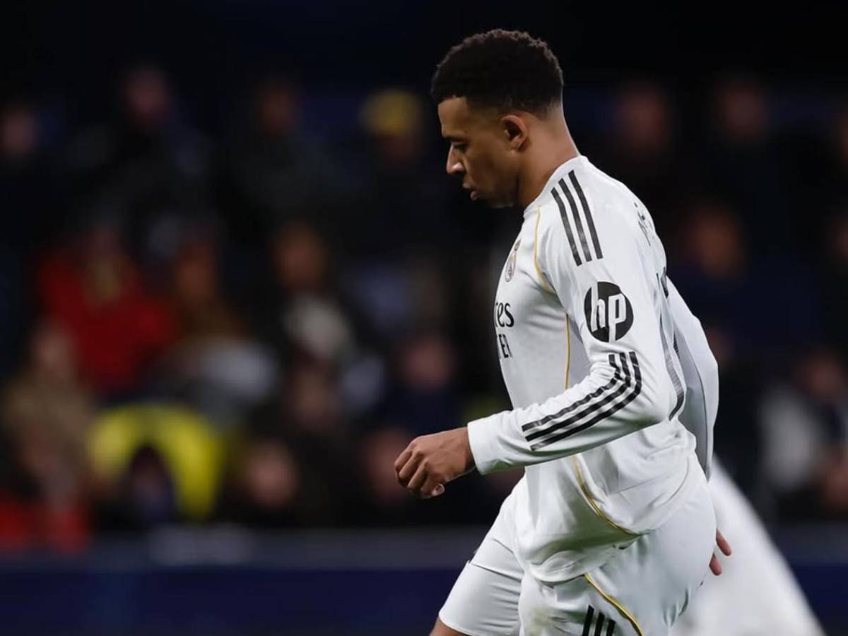 Pelea de Mbappé en Real Madrid, sus compañeros se rebelan y el club toma decisión
