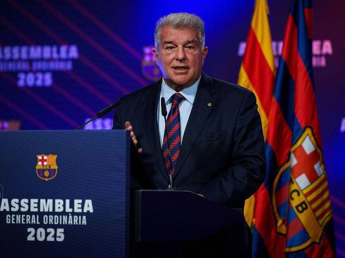 Laporta anuncia la fecha del regreso de Messi tras su salida del Barcelona