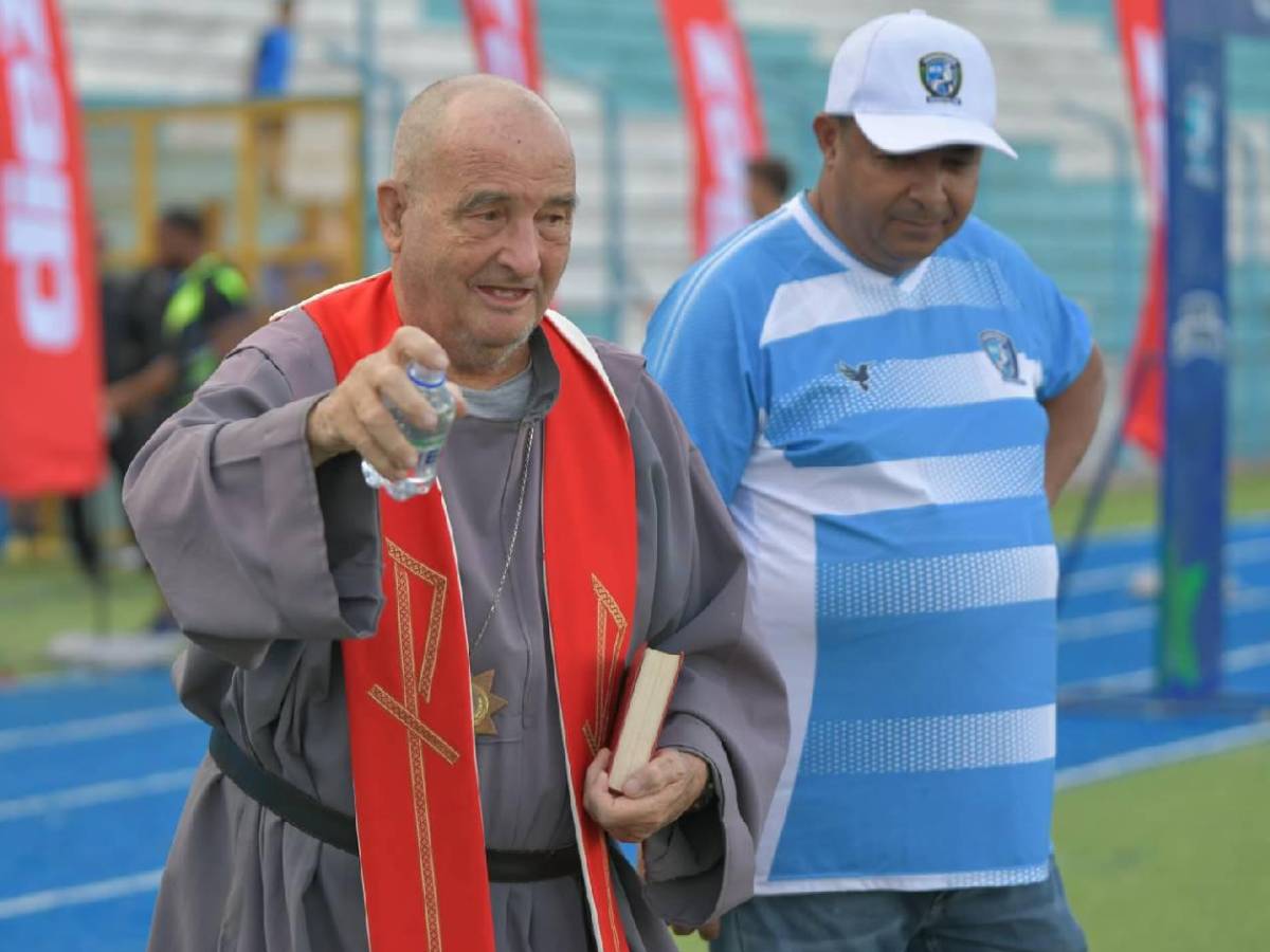 Génesis - Olancho: Hija de ídolo enamora, lo que hizo sacerdote e insólita roja