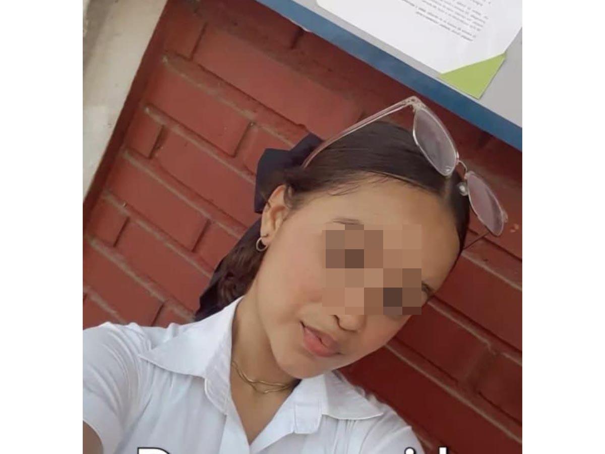 Desaparece joven estudiante del JTR; su madre está desesperada