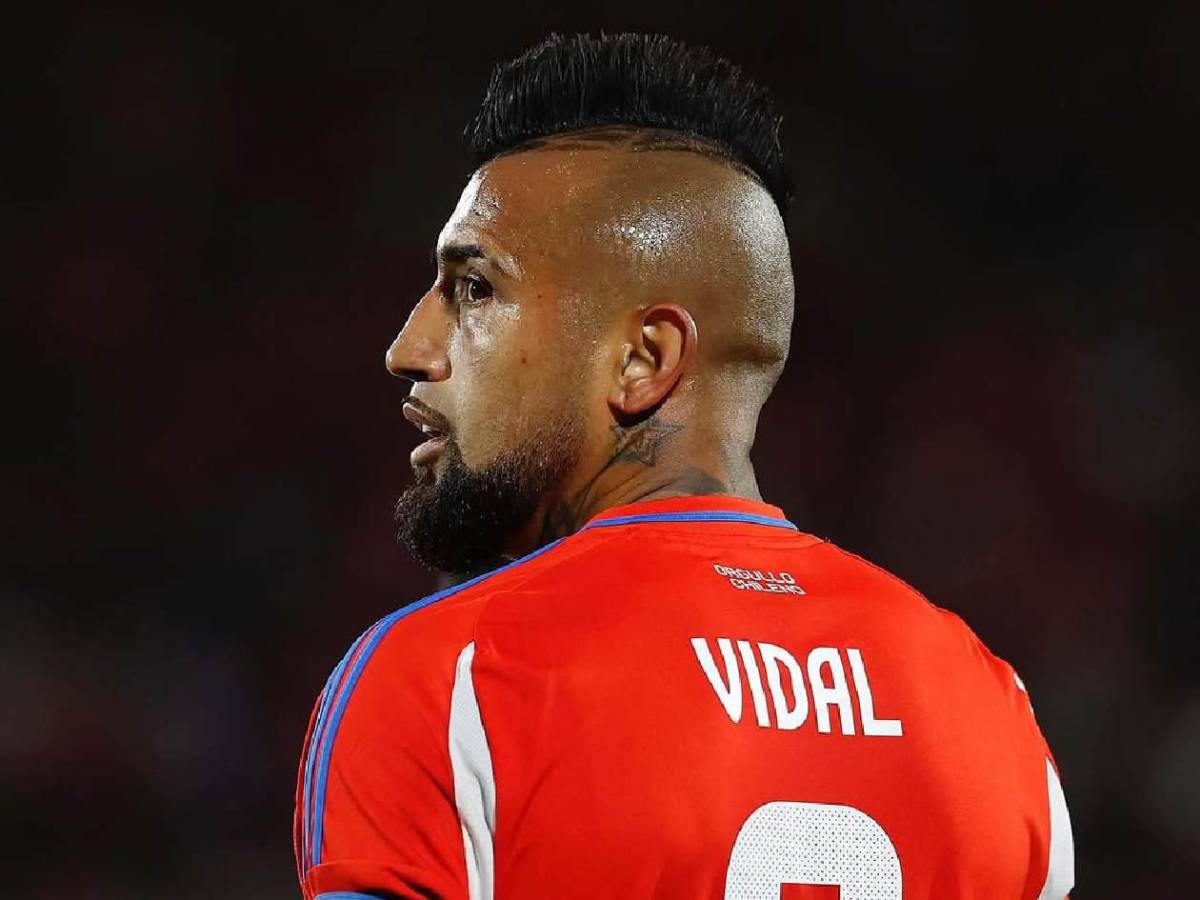 Bella novia de Arturo Vidal se convirtió en abuela y sorprende en redes