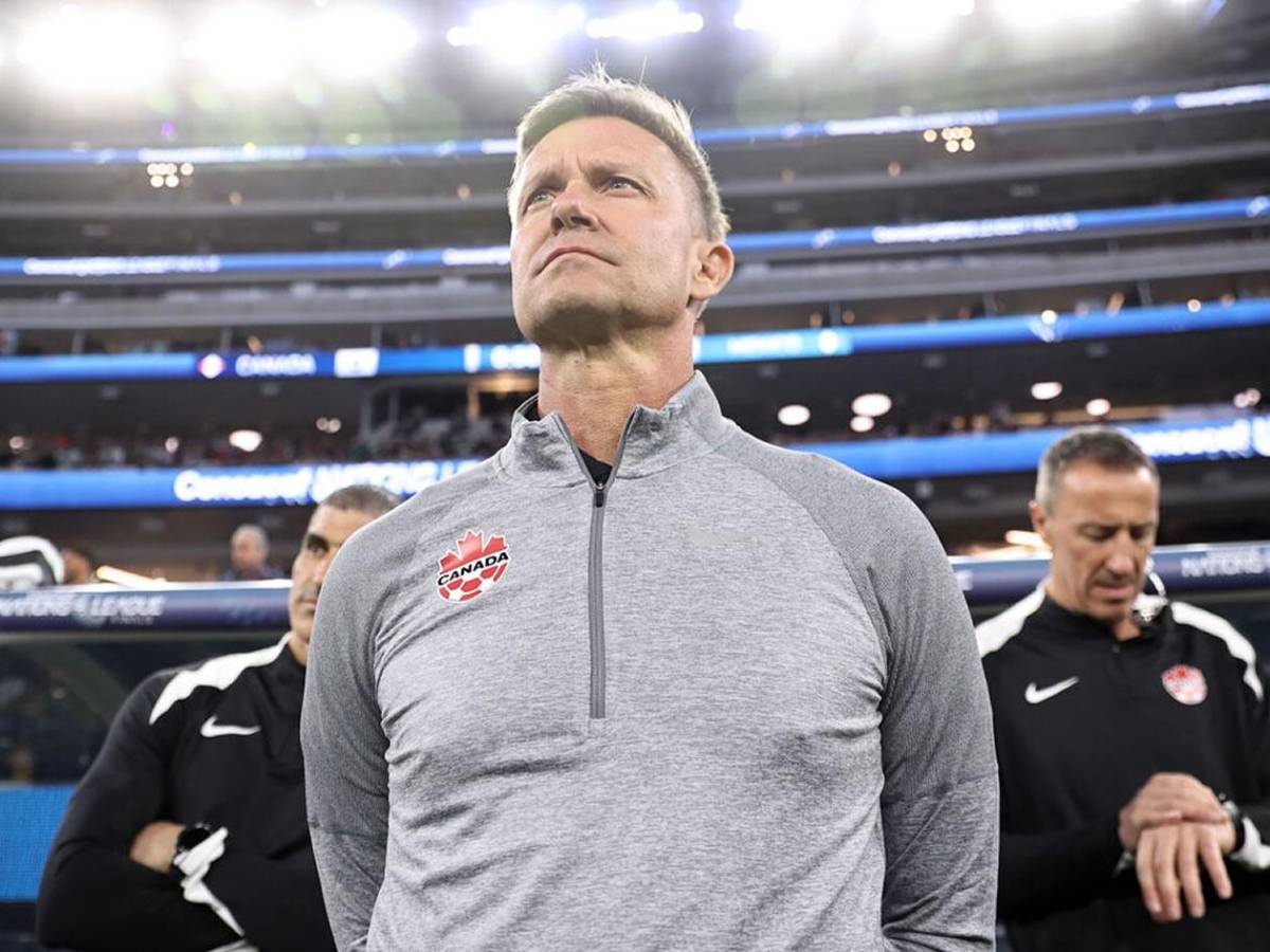 Investigan al entrenador de Canadá tras lo ocurrido ante Honduras en Copa Oro
