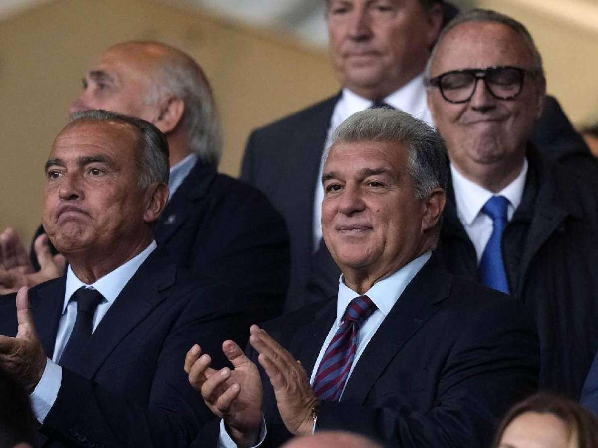 Messi regresó al Camp Nou e hizo petición: Barcelona le responde al argentino