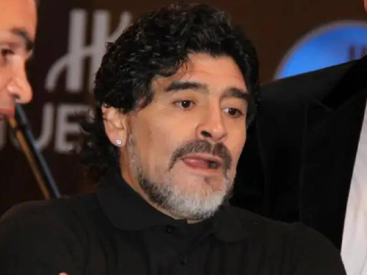 Giro en juicio por muerte de Maradona: último testigo impacta con inesperada versión