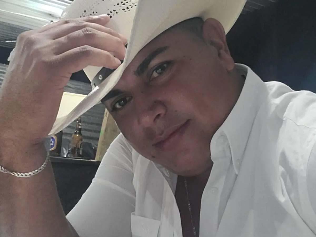 Reconocido caballista es asesinado a balazos por hombre que le pidió prestado el baño en su casa