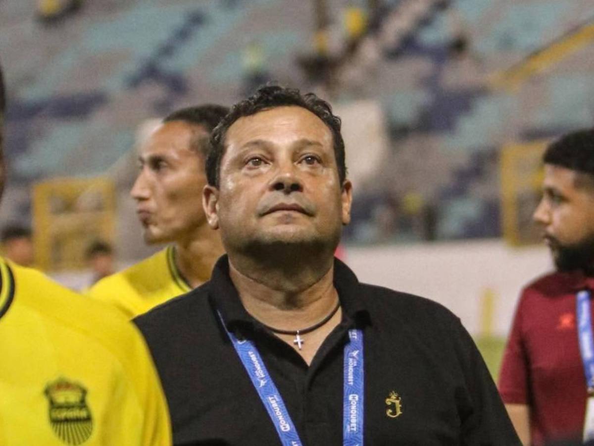 Jeaustin Campos destapa razón de su renuncia al Real España: desgarradoras palabras