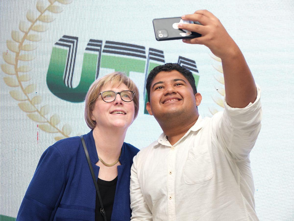 UTH y Embajada de EE.UU. fortalecen lazos en pro de la educación y la innovación