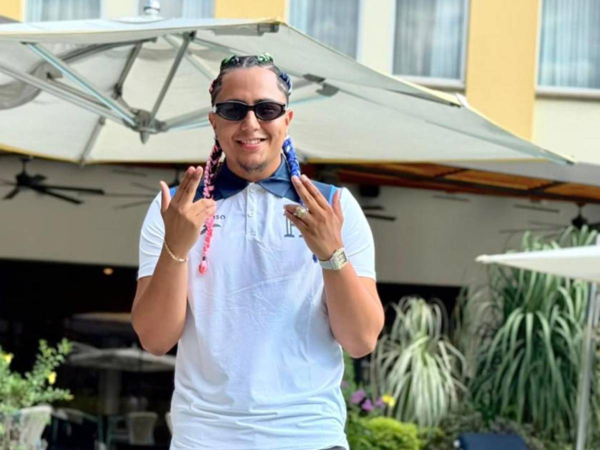 Tiktokers de Honduras inician concentración en lugar donde estuvo Messi