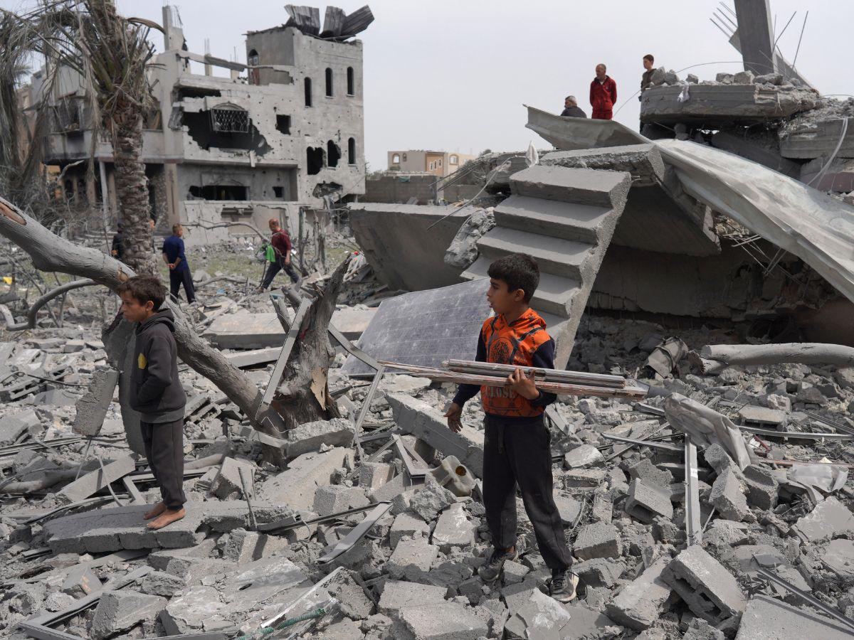 Israel sigue atacando a Gaza para crear zona de “amortiguación”