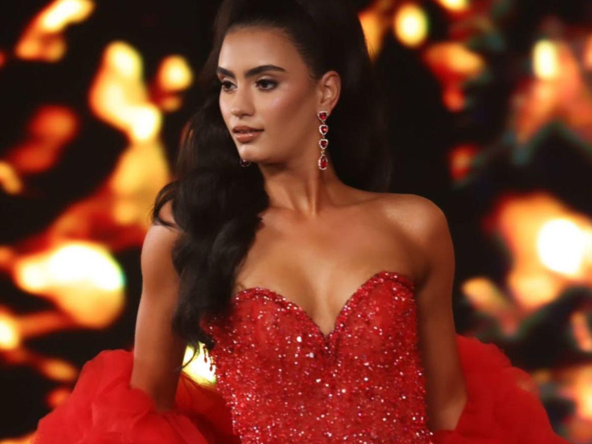 Candidata a Miss Universo Latina sufre fuerte accidente en pleno programa