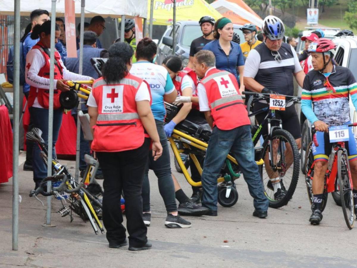 Vuelta Ciclística de EL HERALDO 2025: furor y petición de matrimonio
