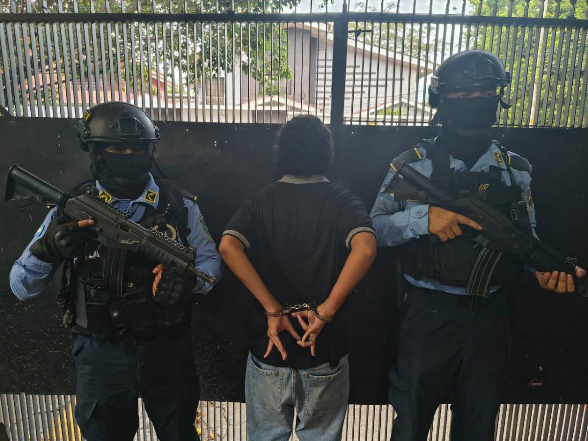 Capturan en SPS a tres supuestos extorsionadores de la 18, incluidos dos menores