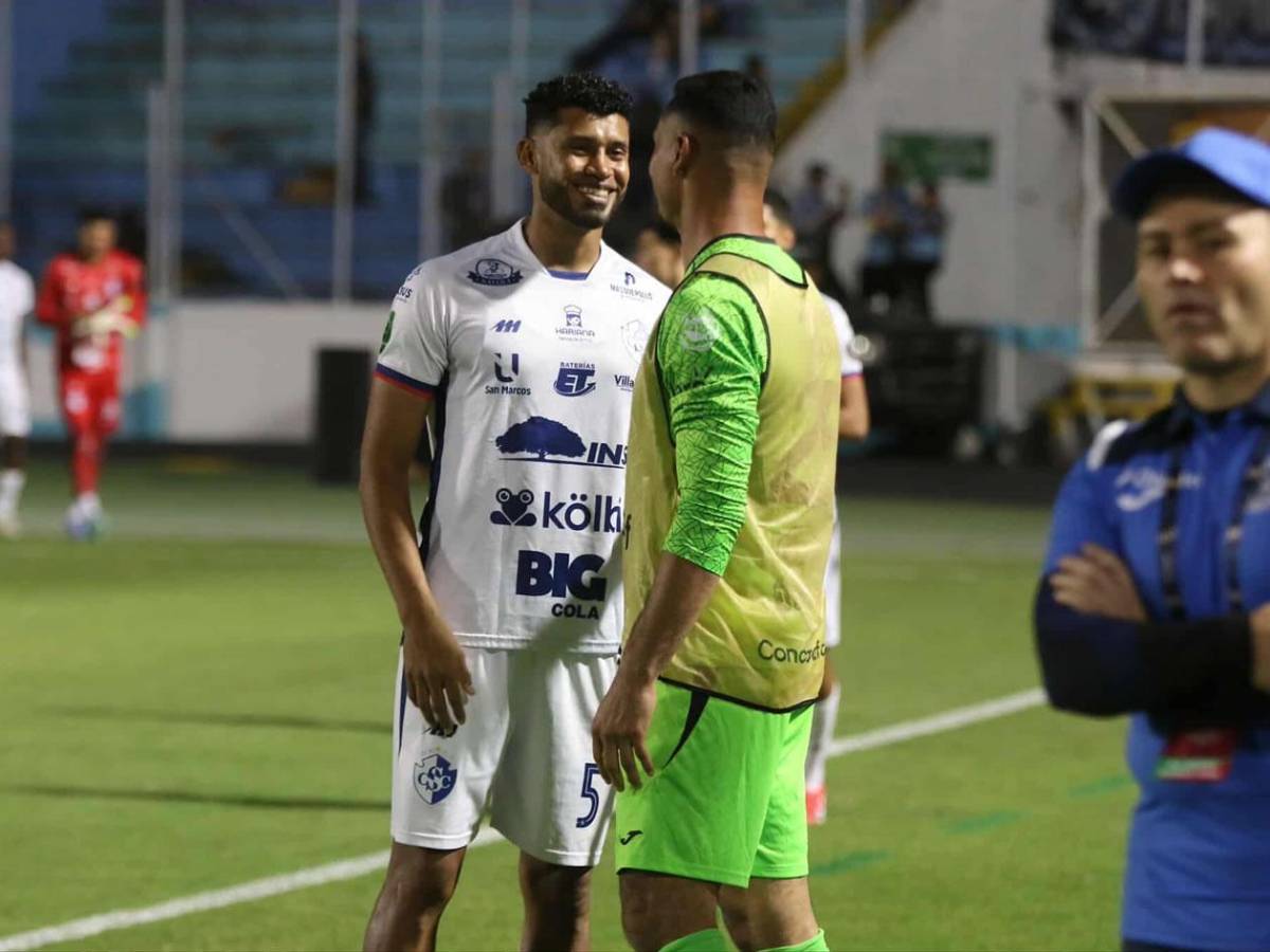 Motagua defrauda ante Cartaginés, oso de Wilmar Jordán y la bella que cautivó en el Nacional