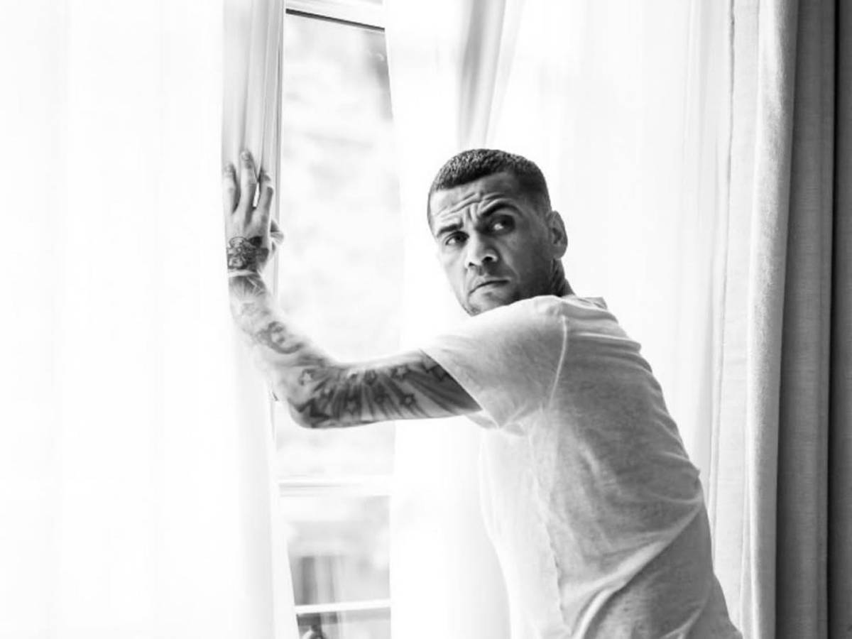 La nueva vida de Dani Alves tras la prisión: otro trabajo y el mejor regalo de su mujer