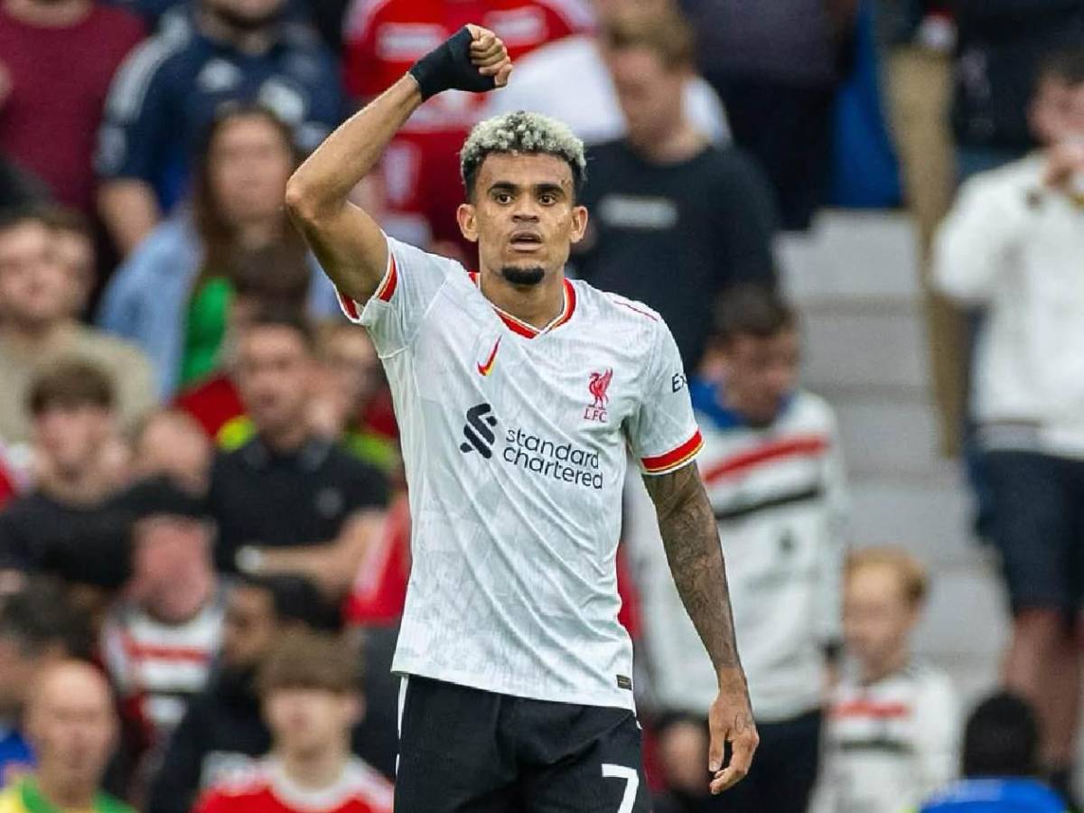 Le roban fichaje al Barcelona y ventas del Real Madrid; giro con Cristiano y Di María vuelve