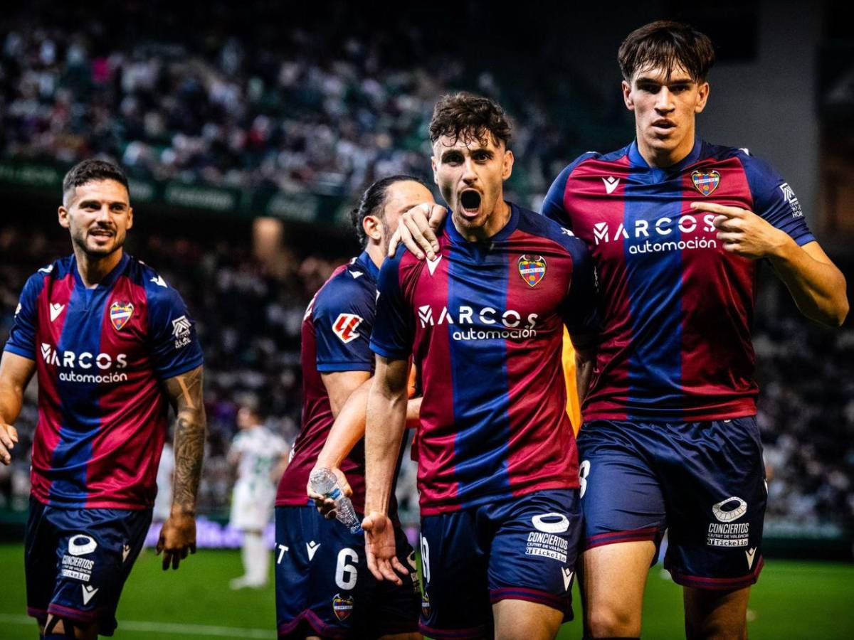 Kervin Arriaga tiene nueva casa en España: Navas formó parte y así es el Levante UD