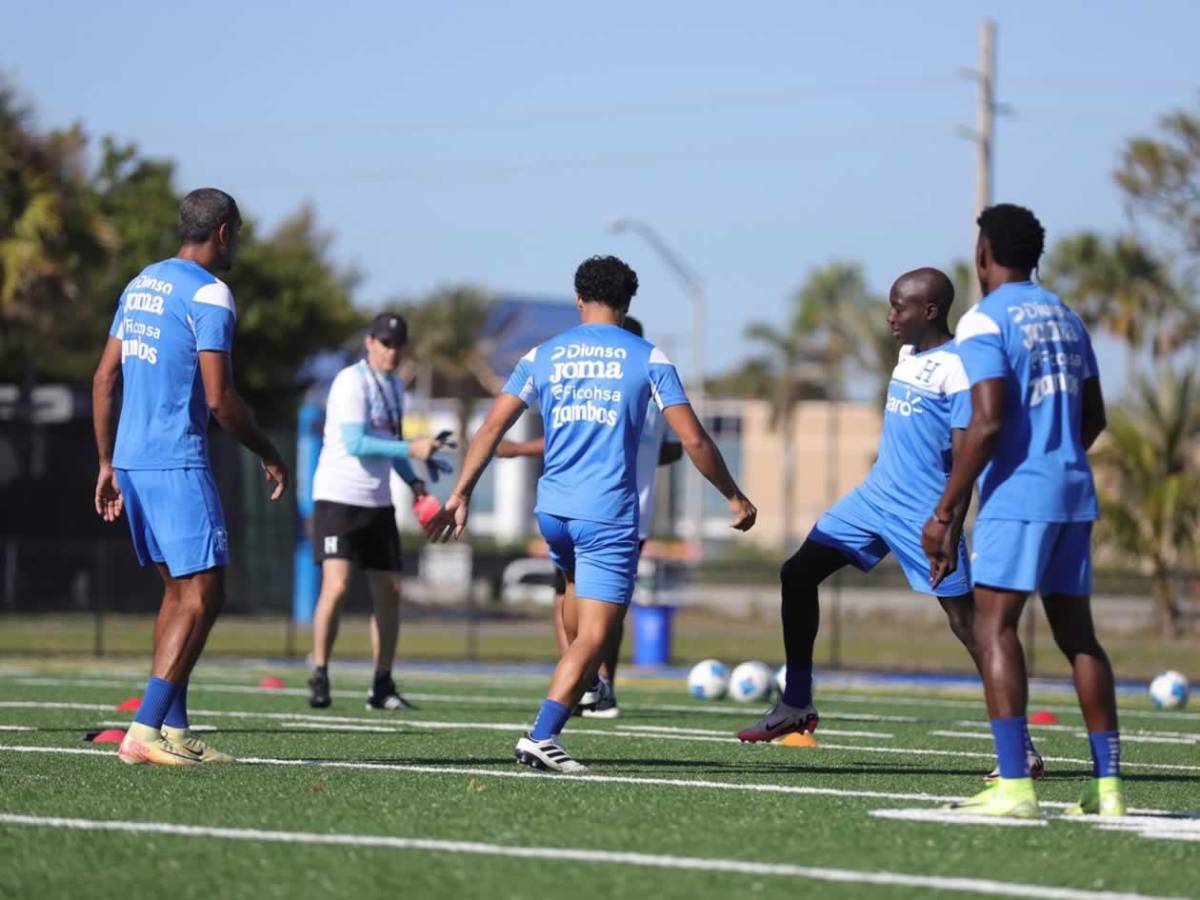 Rueda aparta a tres jugadores: entreno de Honduras antes de viajar a Bermudas