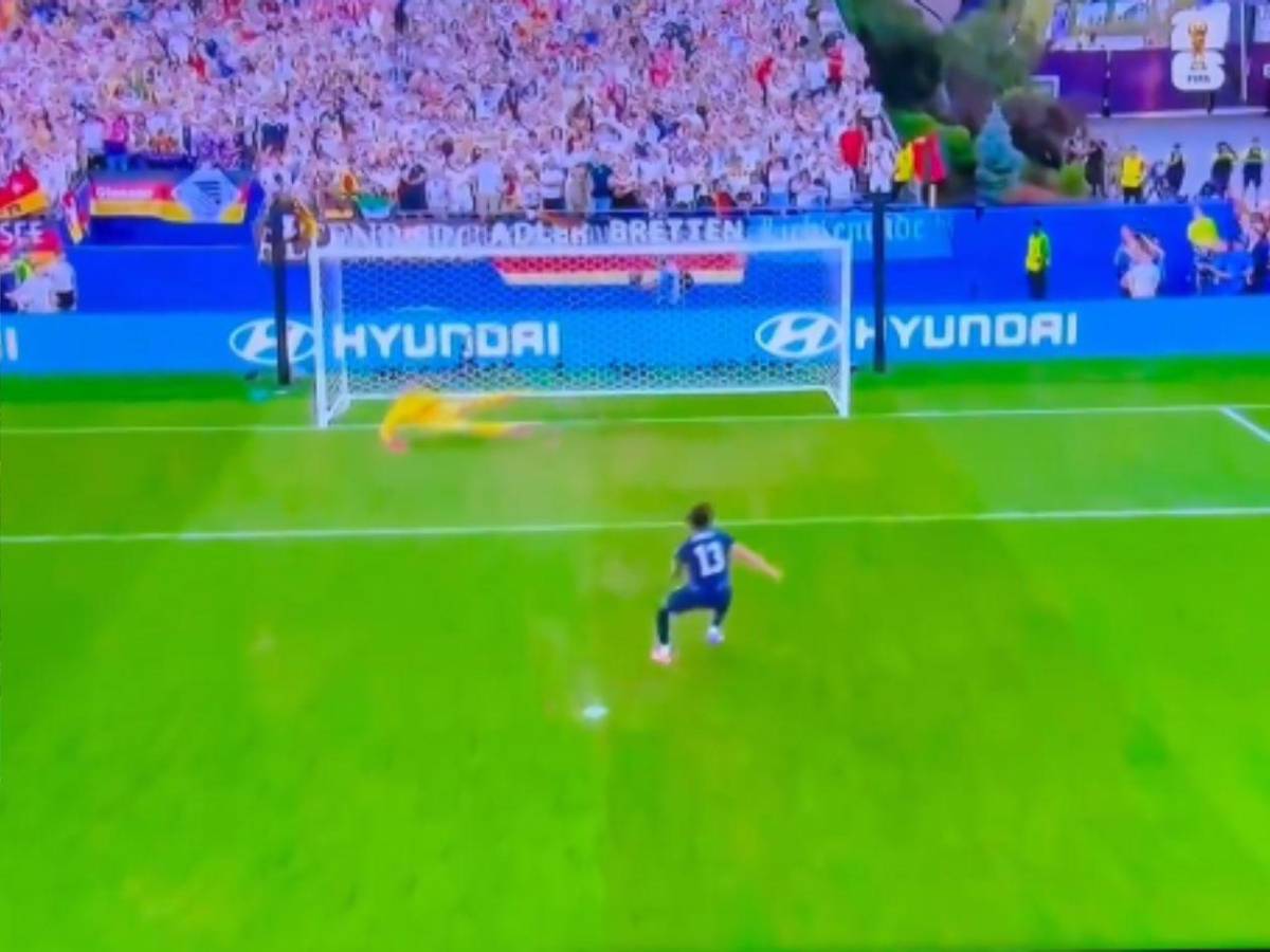 Paraguay festeja, llanto y frustración en Alemania tras eliminación del Mundial