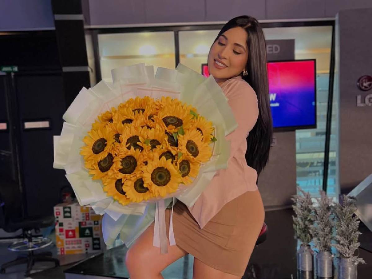 Bella periodista hondureña anuncia haberse enamorado: “se robó mi corazón”