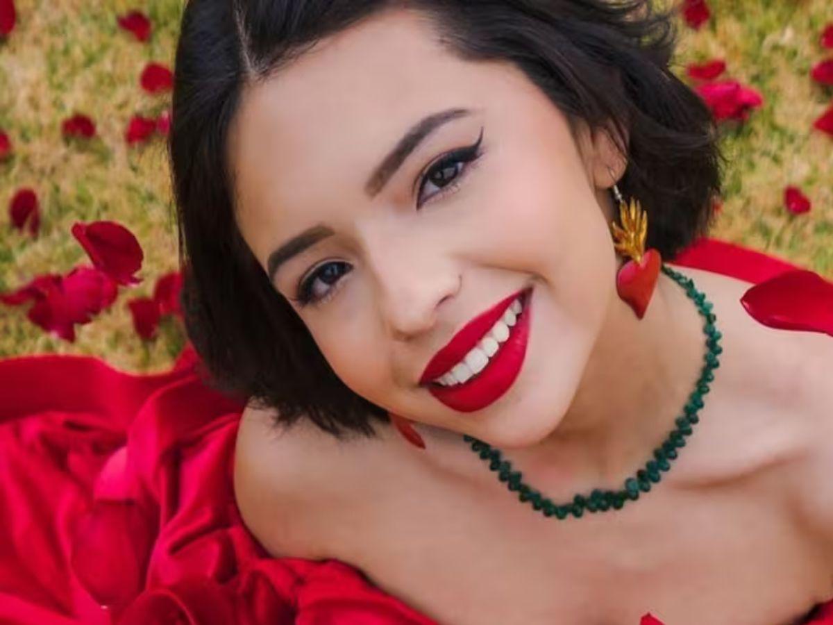 Ángela Aguilar dice que busca ser un modelo a seguir para las niñas