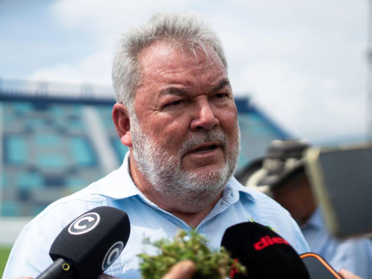 Roberto Contreras denuncia que en Tegucigalpa se negoció desplumar al Pollo