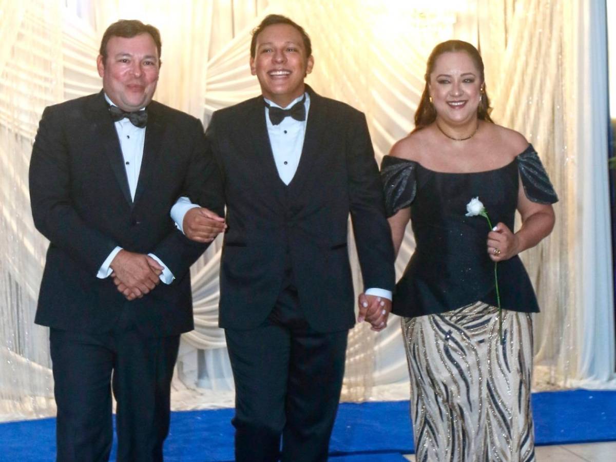 La Academia Americana dice adiós con su generación 2025